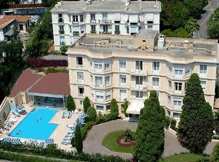 Hotel Carlton 4*